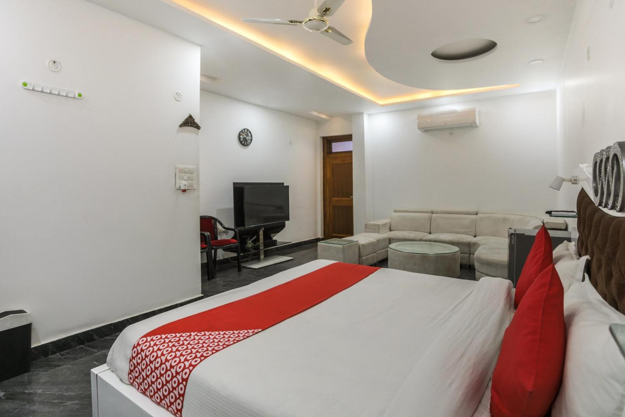 Hotel O Aarush Jhajhar Exterior photo